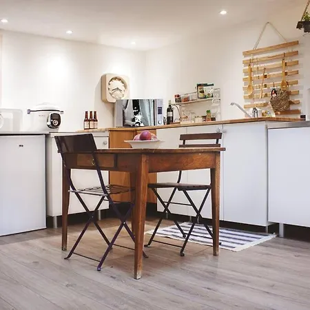 Holiday home Duplex Dans Village Avec Jardin *