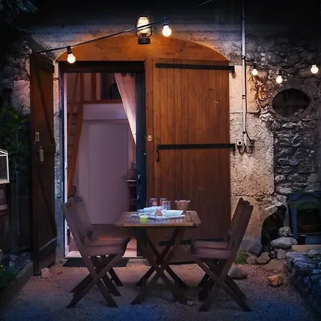 Duplex Dans Village Avec Jardin Holiday home